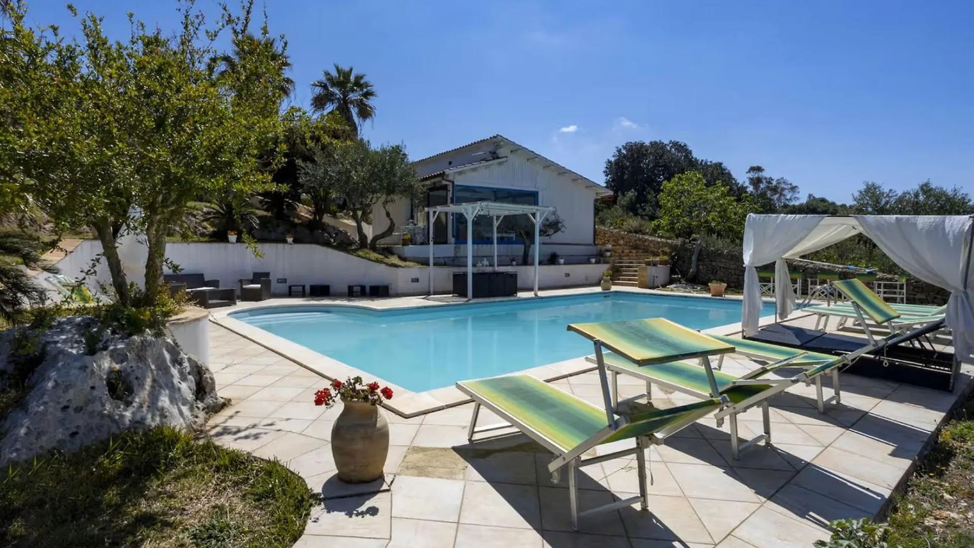 Stunning Apartment In The Nature With Dreamy View Parrinello Italy